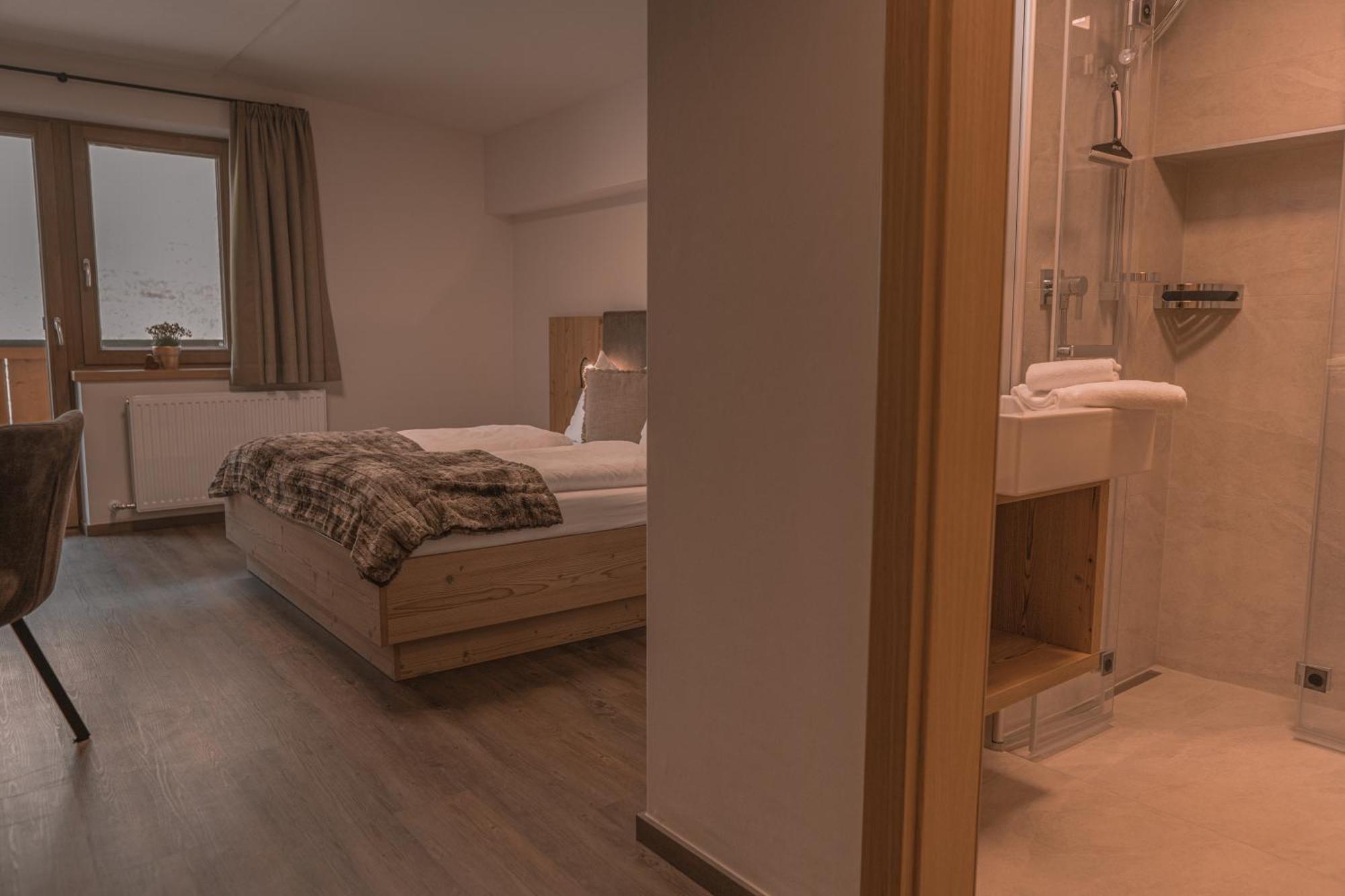 Hotel Brandgut - Vor Freude Gluehen à Viehhofen Extérieur photo