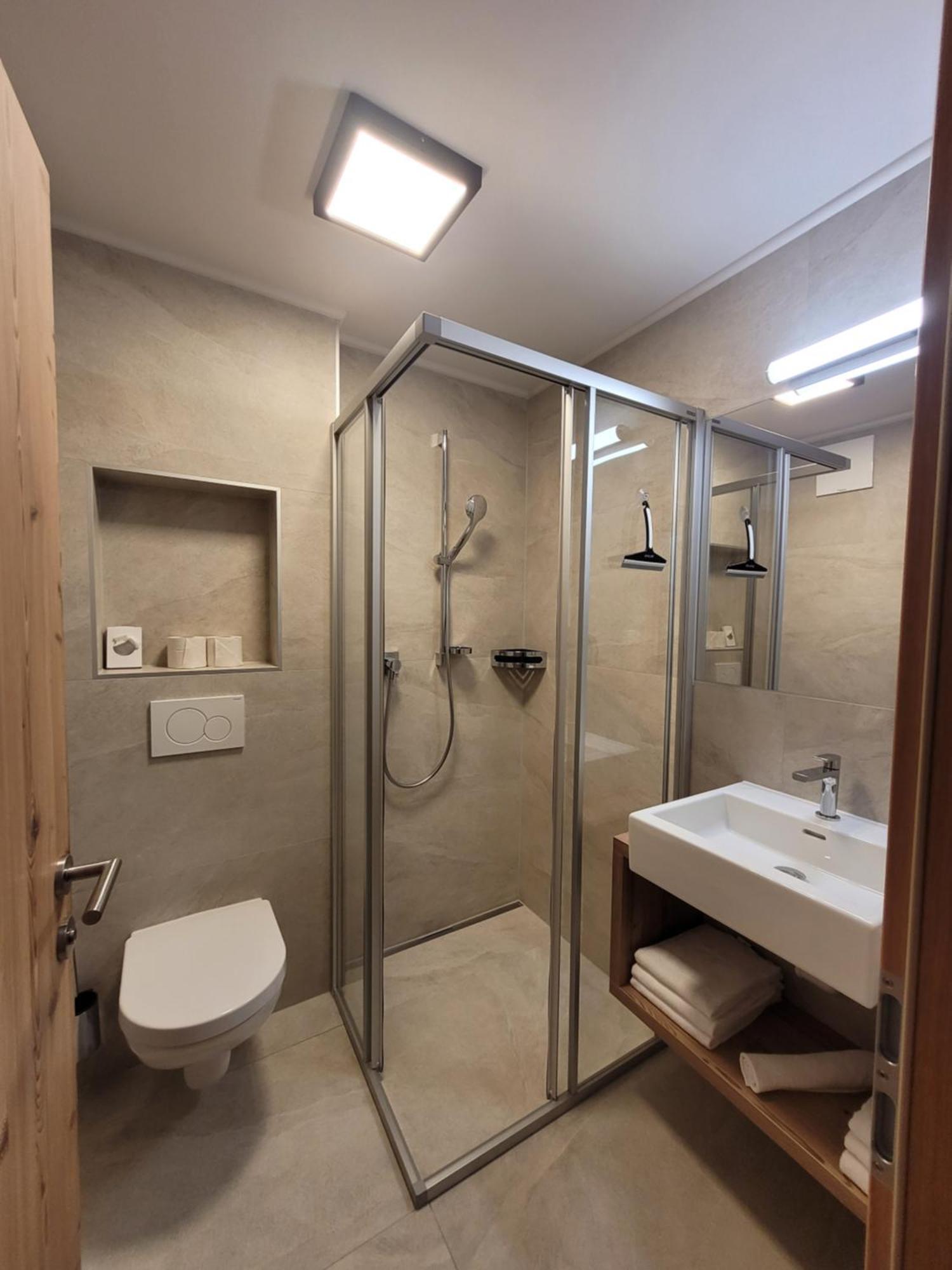 Hotel Brandgut - Vor Freude Gluehen à Viehhofen Extérieur photo