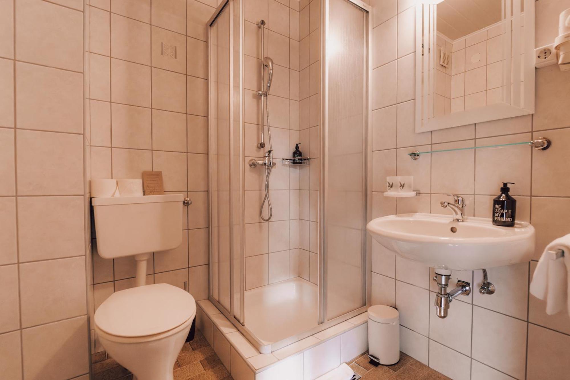 Hotel Brandgut - Vor Freude Gluehen à Viehhofen Extérieur photo