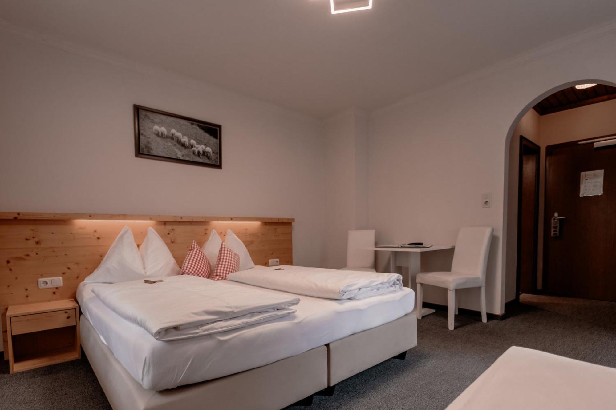 Hotel Brandgut - Vor Freude Gluehen à Viehhofen Extérieur photo