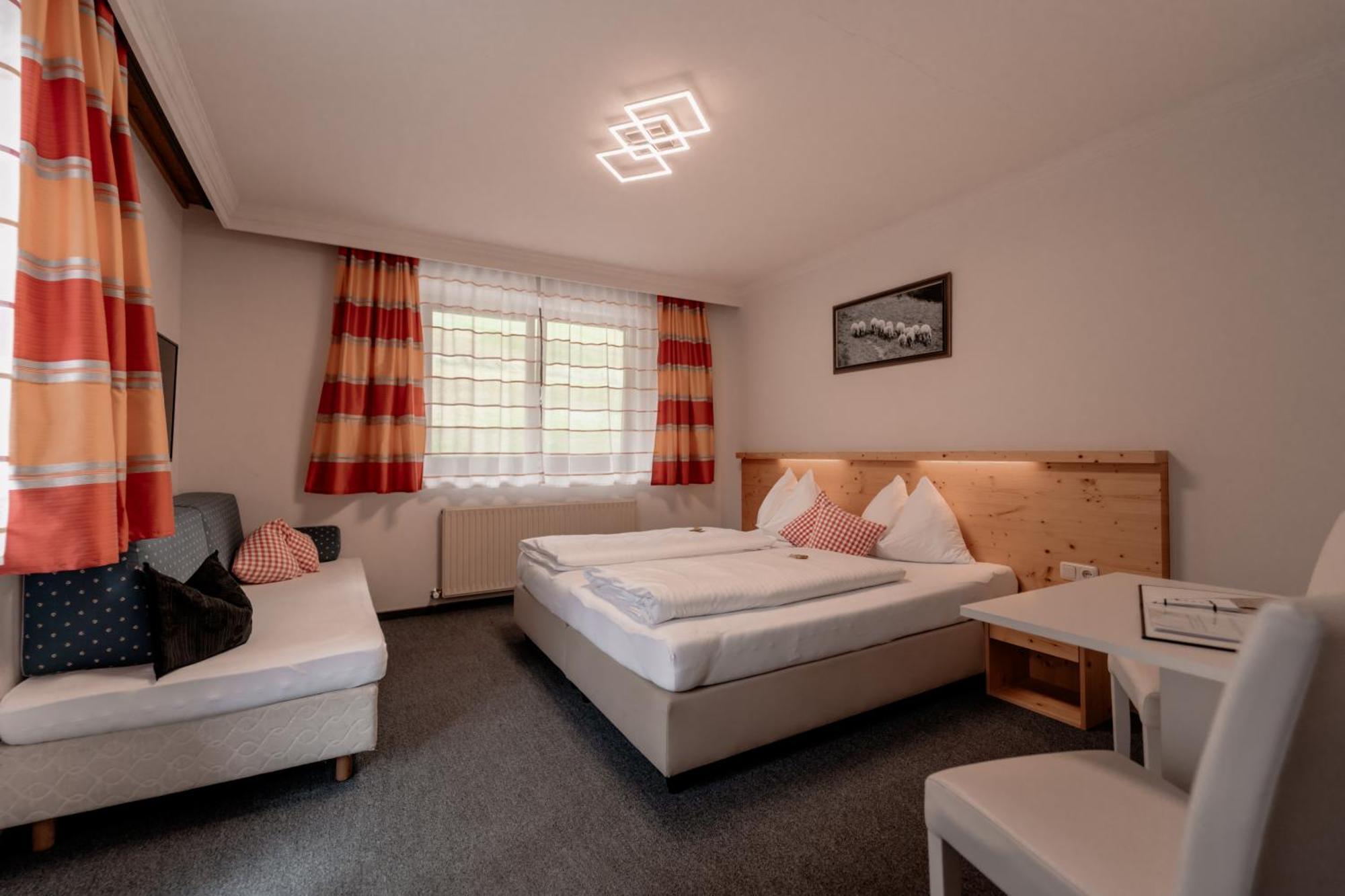 Hotel Brandgut - Vor Freude Gluehen à Viehhofen Extérieur photo