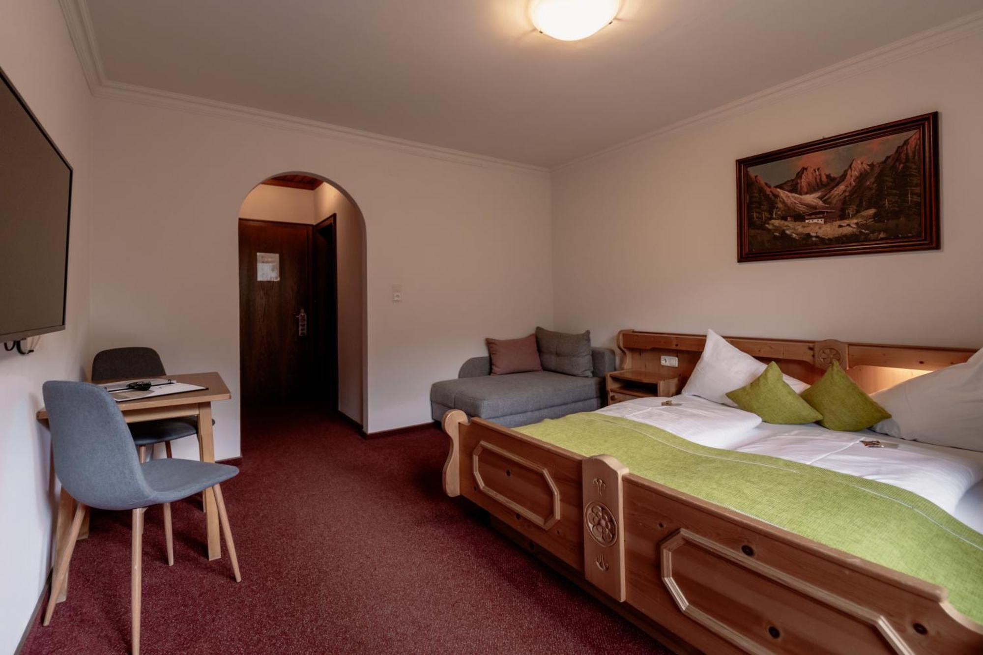 Hotel Brandgut - Vor Freude Gluehen à Viehhofen Extérieur photo