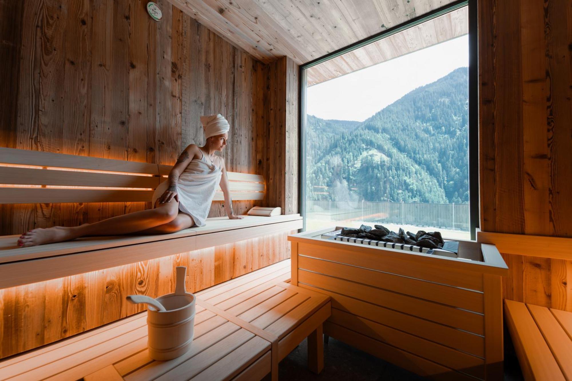 Hotel Brandgut - Vor Freude Gluehen à Viehhofen Extérieur photo